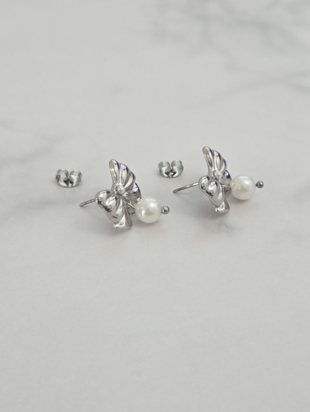 Dainty Silver Bow & Pearl Statement Earrings Elegant Everyday Jewelry - Picture 9 of 11